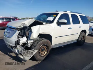 2010 GMC Yukon Denali with VIN 1GKUKEEF1AR224997, listed as a IAAI auction lot 42056472 with 81,314 mi miles. Bid and sale history available at carsss.com. Image 17.