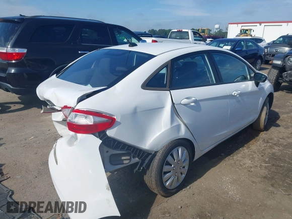 2014 Ford Fiesta S с VIN 3FADP4AJ7EM196217, выставлен на аукционе IAAI как лот 42263196 с пробегом Не указан миль и . История ставок и продаж доступна на DreamBid. Изображение 4.