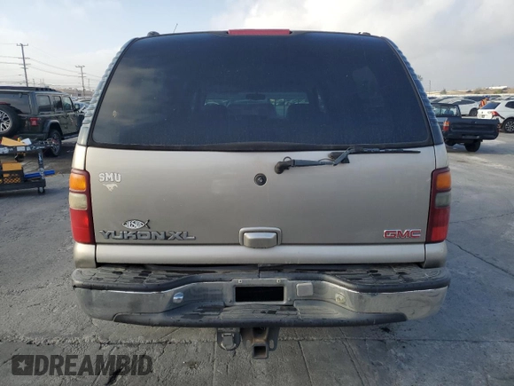 2002 GMC Yukon XL SLT with VIN 1GKEC16T72J100344, listed as a Copart auction lot 86619264 with 185,758 mi miles and Clean Title. Bid and sale history available at carsss.com. Image 6.