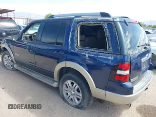 2006 Ford Explorer Eddie Bauer z VIN 1FMEU64E26UB69159, wystawiony jako IAAI lot #41872993 z przebiegiem 180 739 mil mil oraz . Historia ofert i sprzedaży dostępna na DreamBid. Obrazek 3.