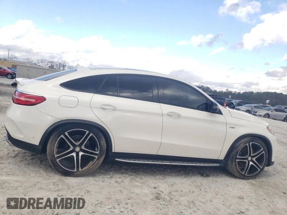 2016 Mercedes-Benz GLE 450 AMG z VIN 4JGED6EB2GA021035, wystawiony jako Copart lot #84219554 z przebiegiem 118 943 mil mil oraz Szkoda całkowita • Salvage title. Historia ofert i sprzedaży dostępna na DreamBid. Obrazek 3.