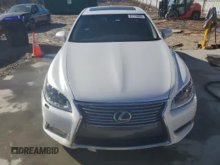 2016 Lexus LS 460 z VIN JTHBL5EF0G5140720, wystawiony jako Copart lot #47175035 z przebiegiem 65 954 mil mil oraz Szkoda całkowita • Salvage title. Historia ofert i sprzedaży dostępna na DreamBid. Obrazek 5.