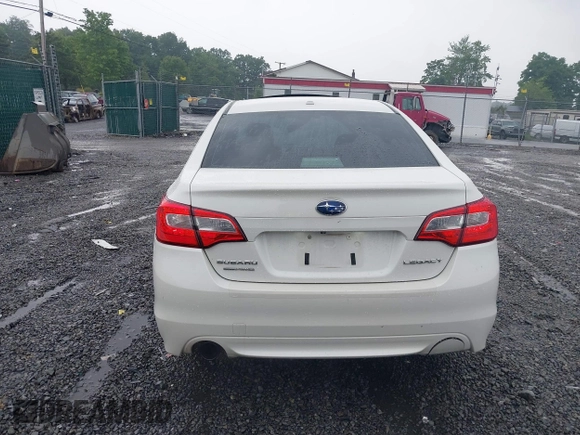 2015 Subaru Legacy z VIN 4S3BNBH66F3034689, wystawiony jako IAAI lot #39879231 z przebiegiem 147 033 mil mil oraz . Historia ofert i sprzedaży dostępna na DreamBid. Obrazek 17.