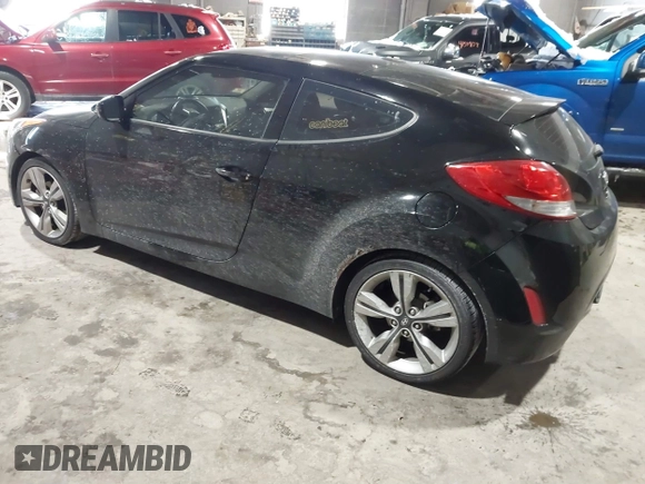 2012 Hyundai Veloster w/Black Int z VIN KMHTC6AD7CU080950, wystawiony jako IAAI lot #41606241 z przebiegiem 86 843 mil mil oraz . Historia ofert i sprzedaży dostępna na DreamBid. Obrazek 3.