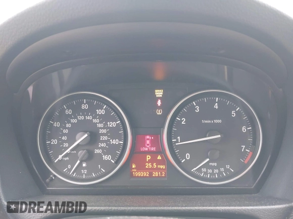 2011 BMW 3 Series 328i xDrive with VIN WBAPK7G53BNN69625, listed as a IAAI auction lot 41996331 with 199,392 mi miles and . Bid and sale history available at carsss.com. Image 7.