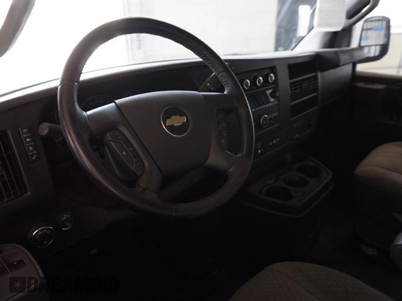 2020 Chevrolet Express Cargo Van with VIN 1GCWGAFG5L1252745, listed as a Copart auction lot 88163105 with 62,360 mi miles and Clean Title. Bid and sale history available at carsss.com. Image 9.