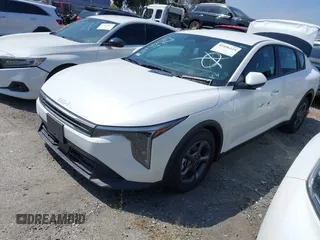 2025 Kia K4 LXS with VIN 3KPFT4DE2SE093662, listed as a IAAI auction lot 41856224 with 219 mi miles. Bid and sale history available at carsss.com. Image 2.