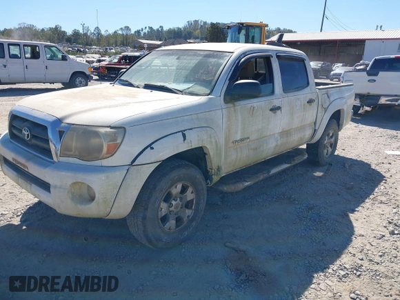 2006 Toyota Tacoma z VIN 3TMLU42N26M004719, wystawiony jako IAAI lot #40569250 z przebiegiem Nie podano mil oraz . Historia ofert i sprzedaży dostępna na DreamBid. Obrazek 17.