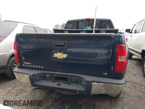 2007 Chevrolet Silverado 1500 LT w/1LT with VIN 2GCEC19J471570418, listed as a IAAI auction lot 41511134 with 219,552 mi miles. Bid and sale history available at carsss.com. Image 16.