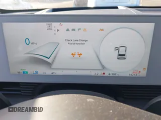 2022 Hyundai Ioniq 5 Limited with VIN KM8KRDAF3NU103837, listed as a IAAI auction lot 41329578 with 14,253 mi miles and . Bid and sale history available at DreamBid. Image 7.