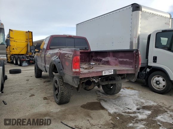 2000 Ford F-350 XL with VIN 1FTSX31F5YEB91180, listed as a Copart auction lot 89172645 with 230,534 mi miles and Salvage Title. Bid and sale history available at DreamBid. Image 2.