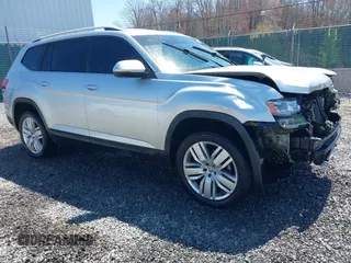 2019 Volkswagen Atlas SE z VIN 1V2UR2CA7KC528108, wystawiony jako IAAI lot #42045402 z przebiegiem 66 479 mil mil oraz . Historia ofert i sprzedaży dostępna na DreamBid. Obrazek 1.