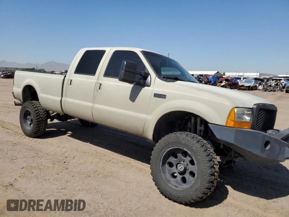 2003 Ford F-350 XL with VIN 1FTSW31F83EA58571, listed as a Copart auction lot 61340055 with 3,224,416 mi miles and Salvage title. Bid and sale history available at DreamBid. Image 4.