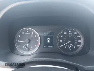 2016 Hyundai Tucson SE z VIN KM8J23A46GU125424, wystawiony jako IAAI lot #42349510 z przebiegiem 112 133 mil mil oraz . Historia ofert i sprzedaży dostępna na DreamBid. Obrazek 7.