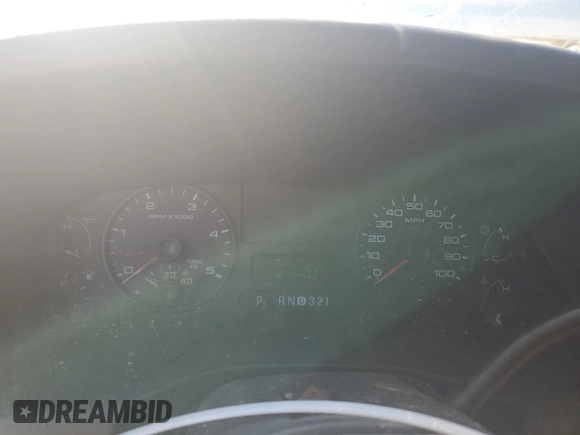 2005 Ford F-250 XL with VIN 1FTSW20P85EA09605, listed as a Copart auction lot 48584835 with 285,117 mi miles and Salvage Title. Bid and sale history available at DreamBid. Image 9.