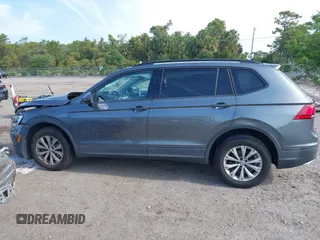 2020 Volkswagen Tiguan S с VIN 3VV1B7AX5LM151924, выставлен на аукционе IAAI как лот 42084869 с пробегом 74 176 миль миль и . История ставок и продаж доступна на DreamBid. Изображение 14.