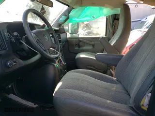 2019 Chevrolet Express Passenger LT with VIN 1GAZGPFG8K1247112, listed as a Copart auction lot 43231665 with 110,708 mi miles and Clean Title. Bid and sale history available at carsss.com. Image 7.