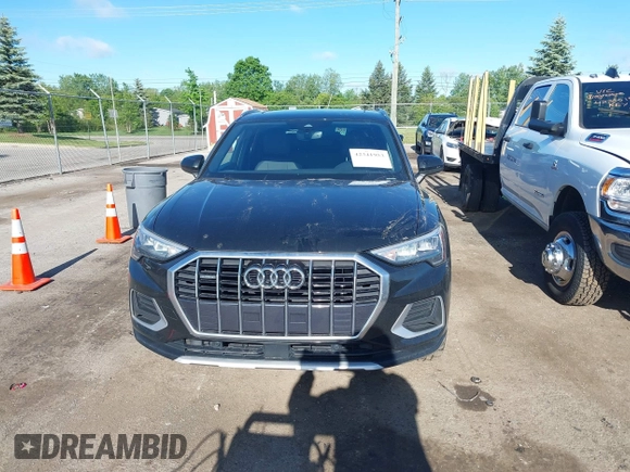 2022 Audi Q3 Premium with VIN WA1AUCF34N1016242, listed as a IAAI auction lot 42341953 with 53,650 mi miles and . Bid and sale history available at DreamBid. Image 12.