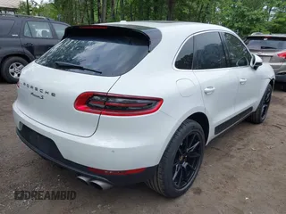 2015 Porsche Macan S z VIN WP1AB2A53FLB65406, wystawiony jako IAAI lot #42202535 z przebiegiem 135 492 mil mil oraz . Historia ofert i sprzedaży dostępna na DreamBid. Obrazek 4.