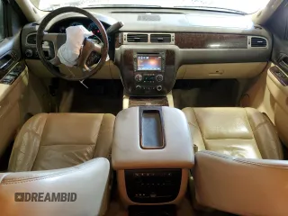 2014 GMC Yukon XL Denali with VIN 1GKS2MEF0ER158546, listed as a Copart auction lot 45124115 with 249,143 mi miles and Salvage Title. Bid and sale history available at carsss.com. Image 8.