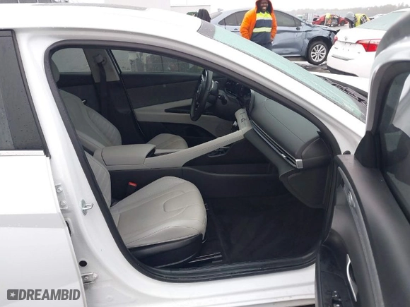 2023 Hyundai Elantra Hybrid Limited with VIN KMHLN4AJ5PU051005, listed as a IAAI auction lot 41567780 with 39,524 mi miles. Bid and sale history available at carsss.com. Image 5.