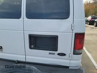 2013 Ford Econoline Passenger XL с VIN 1FBSS3BL5DDA49371, выставлен на аукционе IAAI как лот 42624885 с пробегом 62 763 миль миль и . История ставок и продаж доступна на DreamBid. Изображение 24.