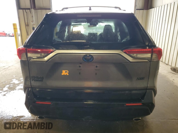 2021 Toyota RAV4 XSE with VIN JTMFB3FV5MD035494, listed as a Copart auction lot 61256085 with 54,940 mi miles and Salvage title. Bid and sale history available at DreamBid. Image 6.