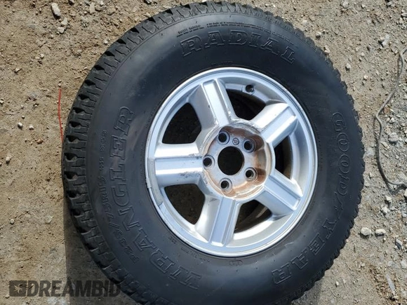 2004 Ford Escape XLS with VIN 1FMYU02144DA21005, listed as a Copart auction lot 45536325 with 189,661 mi miles and Salvage Title. Bid and sale history available at DreamBid. Image 13.