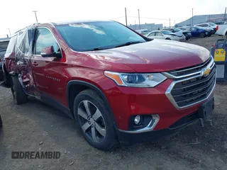 2020 Chevrolet Traverse LT z VIN 1GNEVHKW5LJ212048, wystawiony jako IAAI lot #42108287 z przebiegiem 83 776 mil mil oraz . Historia ofert i sprzedaży dostępna na DreamBid. Obrazek 1.