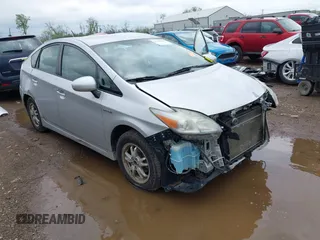 2010 Toyota Prius II with VIN JTDKN3DU1A0014404, listed as a IAAI auction lot 42118661 with 219,306 mi miles. Bid and sale history available at carsss.com. Image 1.