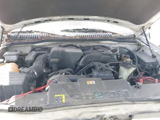 2002 Ford Explorer XLT z VIN 1FMZU63K32UD23218, wystawiony jako IAAI lot #41970394 z przebiegiem 219 628 mil mil oraz . Historia ofert i sprzedaży dostępna na DreamBid. Obrazek 10.