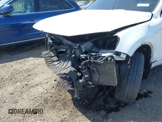 2013 Volkswagen Touareg Sport с VIN WVGEP9BP4DD013215, выставлен на аукционе IAAI как лот 42154801 с пробегом 159 556 миль миль и . История ставок и продаж доступна на DreamBid. Изображение 19.
