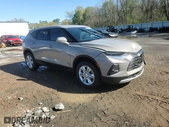 2021 Chevrolet Blazer LT z VIN 3GNKBCR47MS572022, wystawiony jako Copart lot #49887885 z przebiegiem 22 274 mil mil oraz Szkoda całkowita • Salvage title. Historia ofert i sprzedaży dostępna na DreamBid. Obrazek 14.