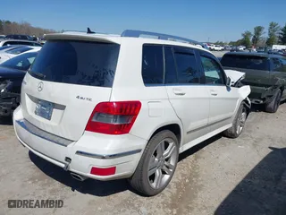 2012 Mercedes-Benz GLK-Class GLK 350 with VIN WDCGG8HB4CF718662, listed as a IAAI auction lot 41836595 with 216,433 mi miles. Bid and sale history available at carsss.com. Image 4.
