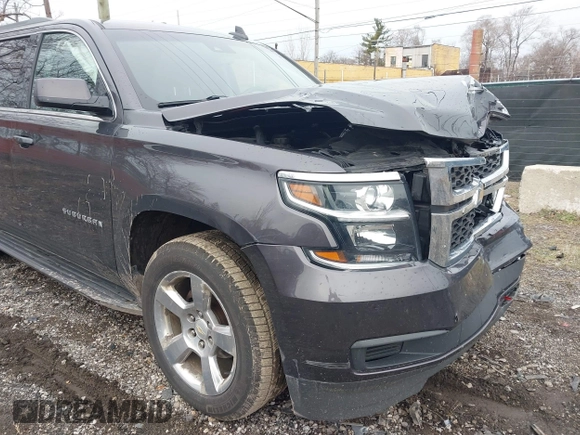 2016 Chevrolet Suburban LS with VIN 1GNSKGKC8GR416555, listed as a IAAI auction lot 41230592 with 140,549 mi miles. Bid and sale history available at carsss.com. Image 6.