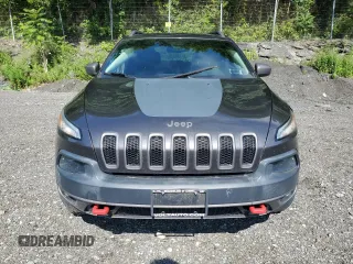 2015 Jeep Cherokee Trailhawk с VIN 1C4PJMBS3FW698997, выставлен на аукционе Copart как лот 63470875 с пробегом 107 535 миль миль и Списание • Salvage title. История ставок и продаж доступна на DreamBid. Изображение 5.