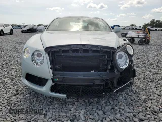 2013 Bentley Continental GT z VIN SCBGT3ZA8DC082988, wystawiony jako Copart lot #57662215 z przebiegiem 35 194 mil mil oraz Szkody całkowita. Historia ofert i sprzedaży dostępna na DreamBid. Obrazek 5.