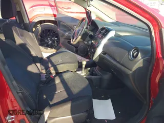 2015 Nissan Note SV с VIN 3N1CE2CP0FL372200, выставлен на аукционе IAAI как лот 42431834 с пробегом 157 344 миль миль и . История ставок и продаж доступна на DreamBid. Изображение 5.