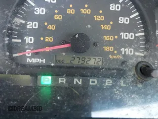 2000 Toyota 4Runner SR5 with VIN JT3GN86R1Y0166533, listed as a IAAI auction lot 42103772 with 279,272 mi miles and . Bid and sale history available at DreamBid. Image 7.