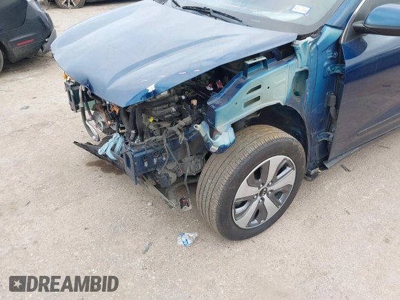 2019 Kia Niro LX with VIN KNDCB3LC1K5339029, listed as a IAAI auction lot 41506669 with 1 mi miles. Bid and sale history available at carsss.com. Image 17.