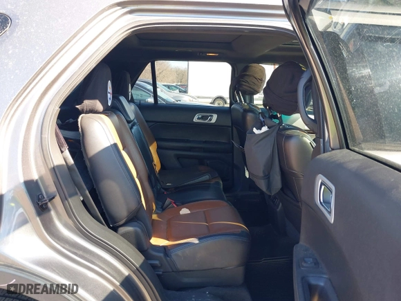 2013 Ford Explorer Limited with VIN 1FM5K8F81DGA23954, listed as a IAAI auction lot 41704185 with 185,936 mi miles. Bid and sale history available at carsss.com. Image 8.