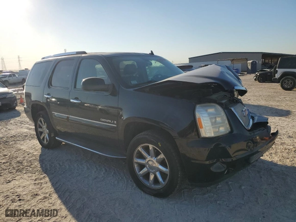 2008 GMC Yukon Denali with VIN 1GKEC63828J196244, listed as a Copart auction lot 73378414 with 0 mi miles and Salvage Title. Bid and sale history available at carsss.com. Image 4.