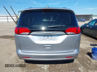 2021 Chrysler Voyager LXi z VIN 2C4RC1DG4MR568260, wystawiony jako IAAI lot #42187861 z przebiegiem Nie podano mil oraz . Historia ofert i sprzedaży dostępna na DreamBid. Obrazek 16.
