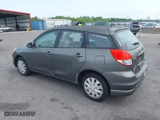 2004 Toyota Matrix Std with VIN 2T1KR32E14C194171, listed as a IAAI auction lot 42059685 with 299,999 mi miles. Bid and sale history available at carsss.com. Image 3.