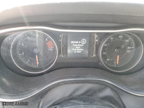 2019 Jeep Cherokee Latitude Plus with VIN 1C4PJMLB1KD477886, listed as a Copart auction lot 46489505 with 0 mi miles and Salvage Title. Bid and sale history available at carsss.com. Image 9.