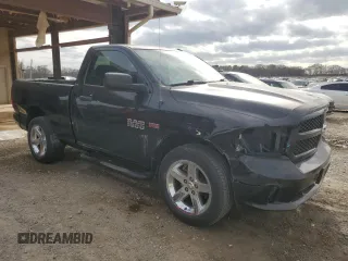 2015 Ram 1500 Tradesman z VIN 3C6JR7AT9FG581134, wystawiony jako Copart lot #49156425 z przebiegiem 182 504 mil mil oraz Szkoda całkowita • Salvage title. Historia ofert i sprzedaży dostępna na DreamBid. Obrazek 4.