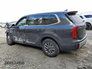 2023 Kia Telluride LX with VIN 5XYP24GC2PG383282, listed as a Copart auction lot 80385864 with 39,272 mi miles and Non repairable. Bid and sale history available at DreamBid. Image 2.