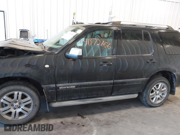 2010 Mercury Mountaineer Premier with VIN 4M2EN4JE4AUJ00454, listed as a IAAI auction lot 41372656 with 86,120 mi miles. Bid and sale history available at carsss.com. Image 15.