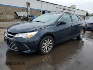 2017 Toyota Camry XLE with VIN 4T1BF1FK5HU678538, listed as a Copart auction lot 54817755 with 72,718 mi miles and Salvage Title. Bid and sale history available at DreamBid. Image 1.
