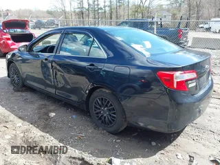 2012 Toyota Camry L with VIN 4T4BF1FK7CR170232, listed as a IAAI auction lot 41825981 with 224,154 mi miles. Bid and sale history available at carsss.com. Image 3.